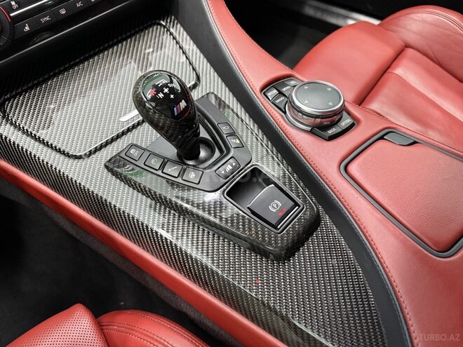BMW M6-15