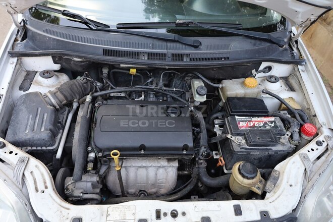 Chevrolet Aveo-9