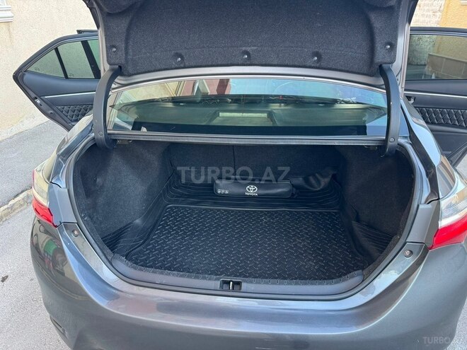 Toyota Corolla-9