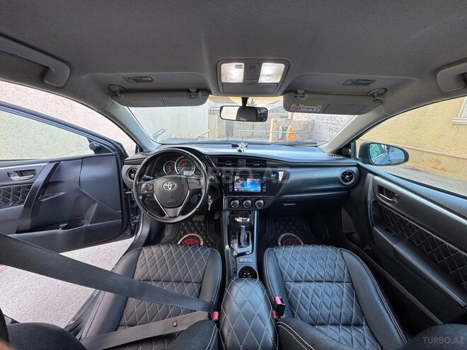 Toyota Corolla-7