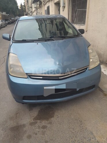 Toyota Prius-1