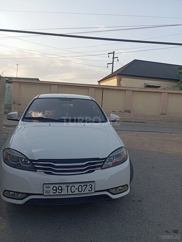 Daewoo Gentra-1