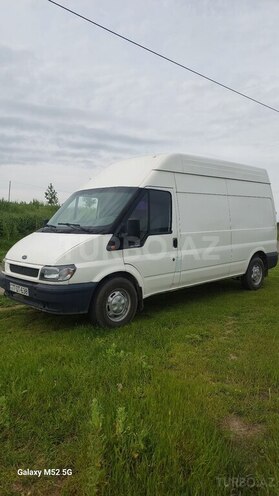 Ford Transit-3