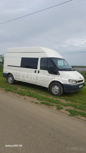 Ford Transit-4