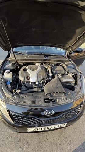 Kia Optima-4