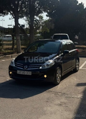 Nissan Tiida-3