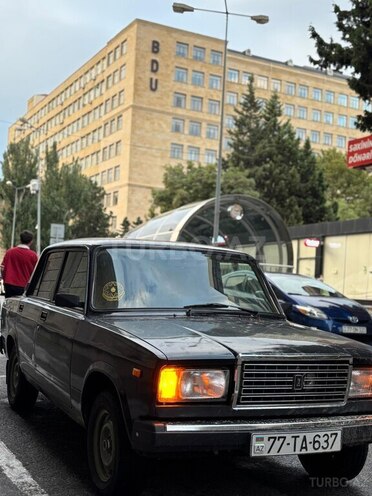 LADA (VAZ) 2107-9
