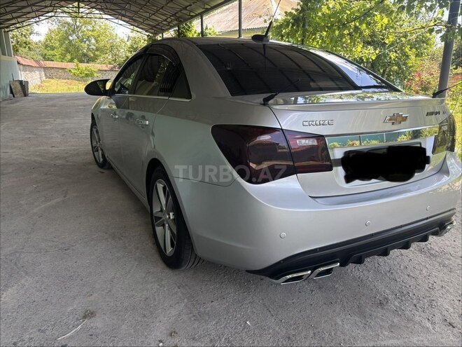 Chevrolet Cruze-3