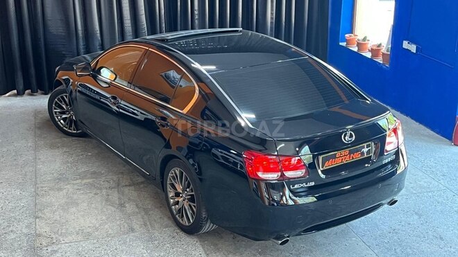 Lexus GS 300-12