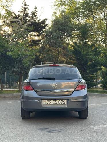 Opel Astra-2