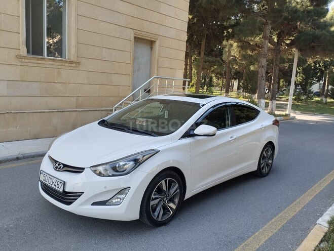 Hyundai Elantra-6