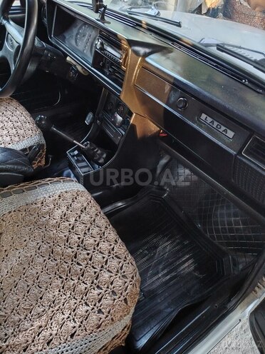 LADA (VAZ) 2107-5