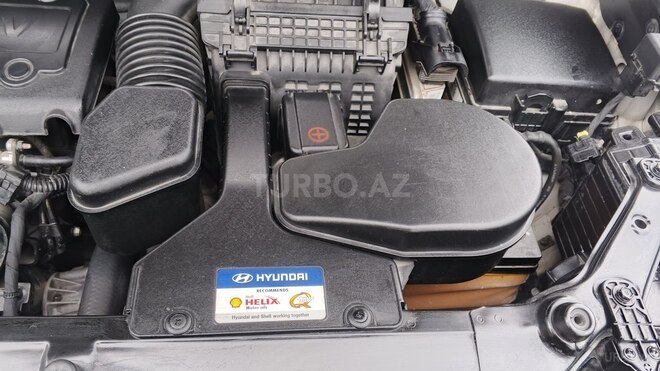 Hyundai Santa Fe-5