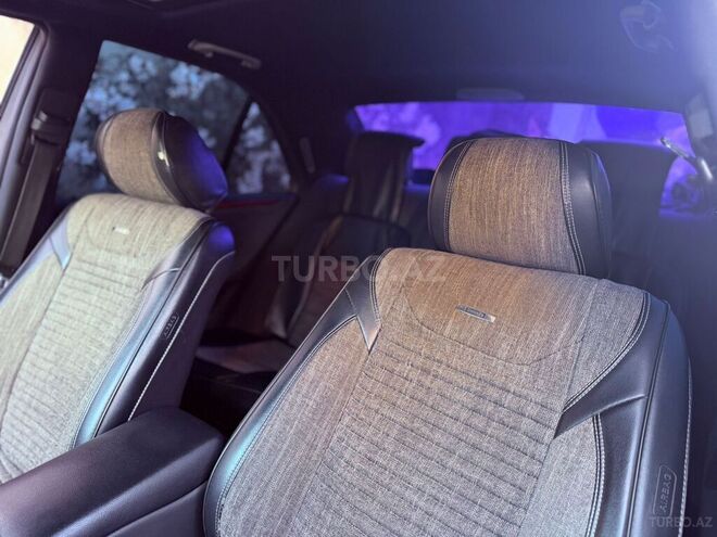 Mercedes E 200-5