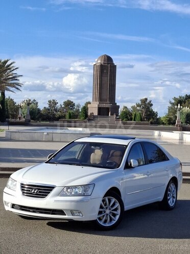 Hyundai Sonata-4