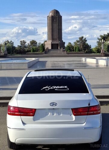 Hyundai Sonata-7