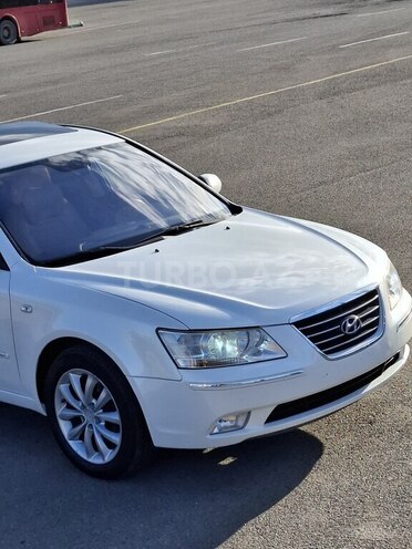 Hyundai Sonata-10