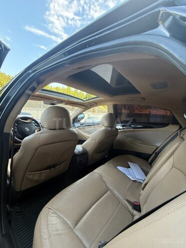 Hyundai Sonata-9