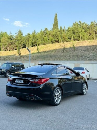 Hyundai Sonata-7