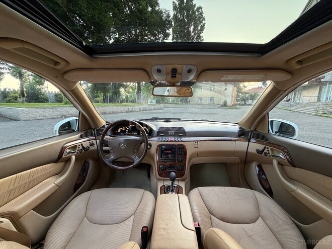 Mercedes S 320-11