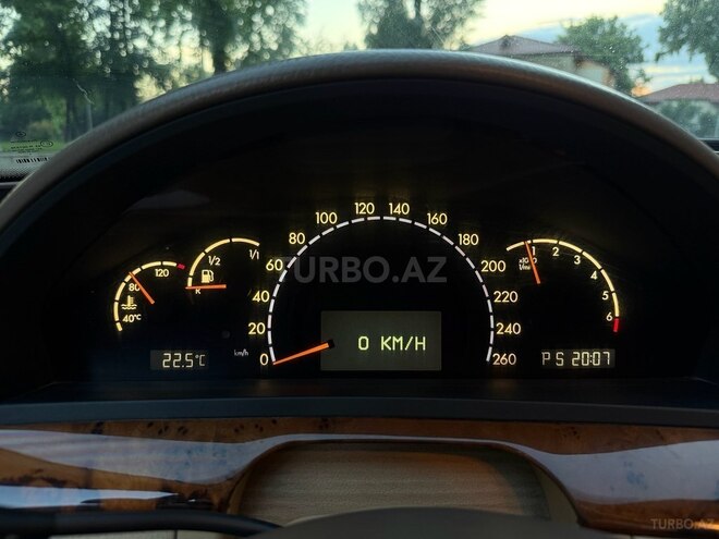Mercedes S 320-17