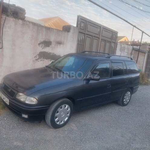 Opel Astra-2