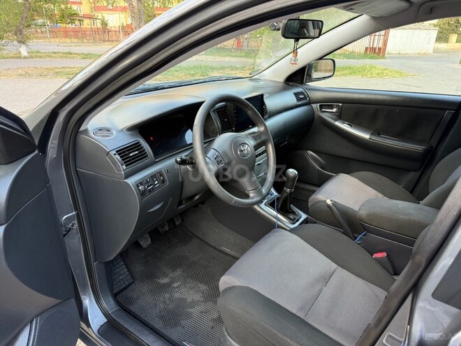 Toyota Corolla-9