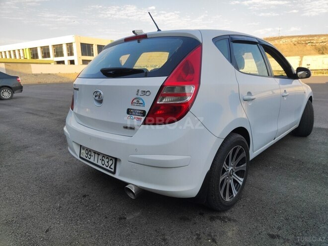 Hyundai i30-2