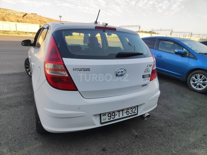 Hyundai i30-4