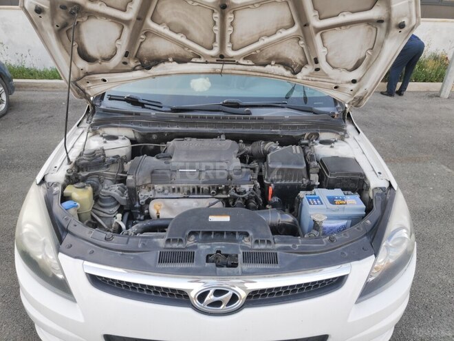 Hyundai i30-12