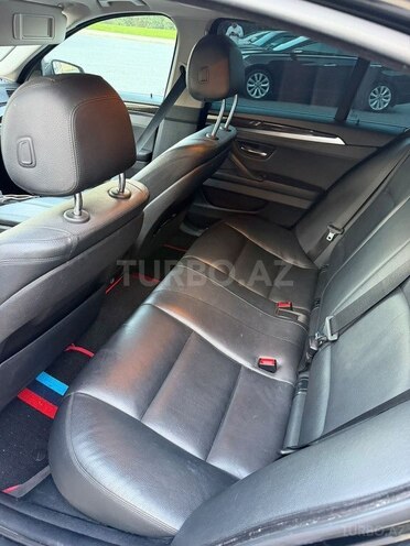 BMW 528-9