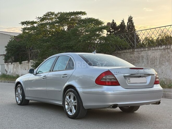 Mercedes E 350-7