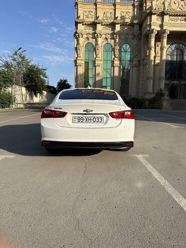 Chevrolet Malibu-3