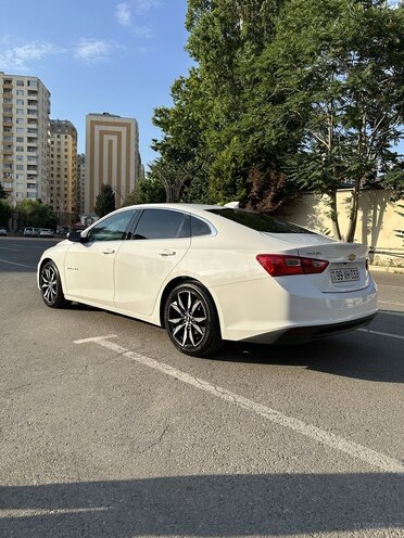 Chevrolet Malibu-2