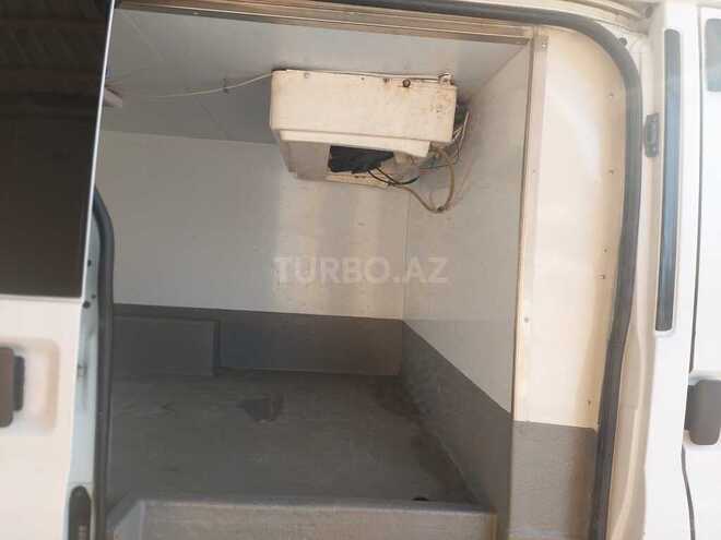 Ford Transit-7
