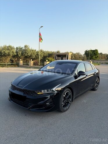 Kia K5-4
