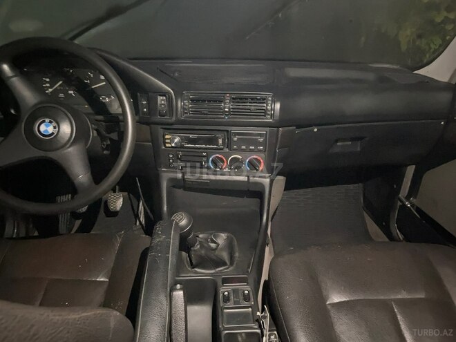 BMW 520-4