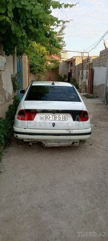 Volkswagen Polo-4