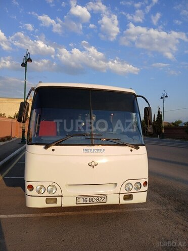 Isuzu Bogdan-1