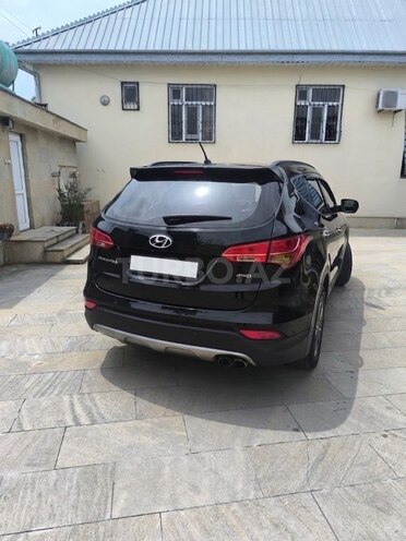 Hyundai Santa Fe-4