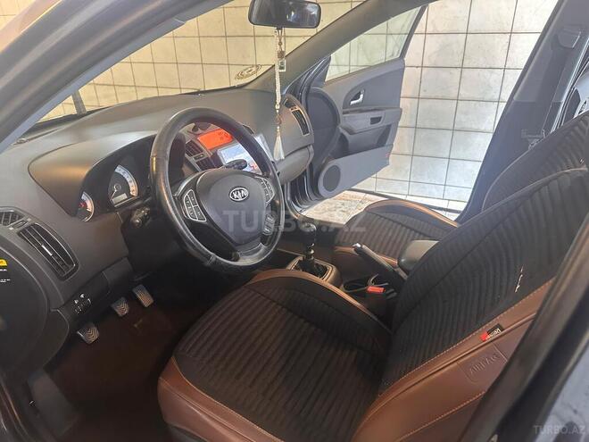 Kia Ceed-17