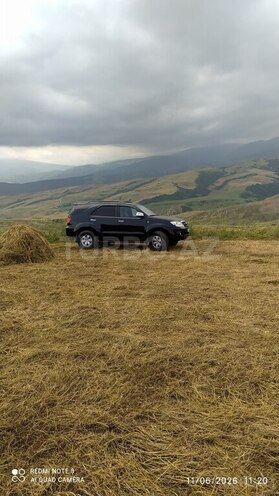 Toyota Fortuner-3