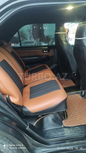 Toyota Fortuner-5