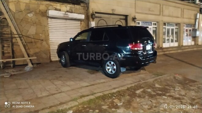 Toyota Fortuner-7
