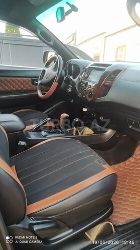 Toyota Fortuner-13