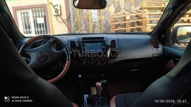 Toyota Fortuner-14