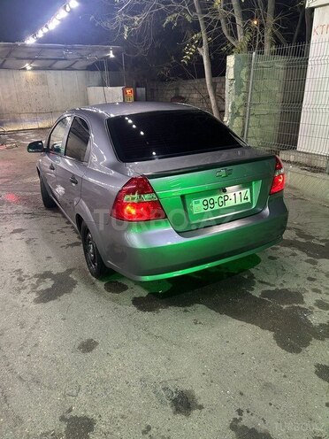 Chevrolet Aveo-4