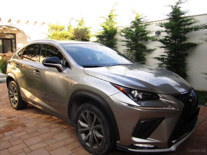 Lexus NX 300-3