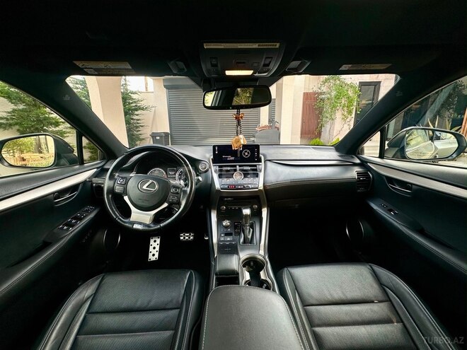 Lexus NX 300-6