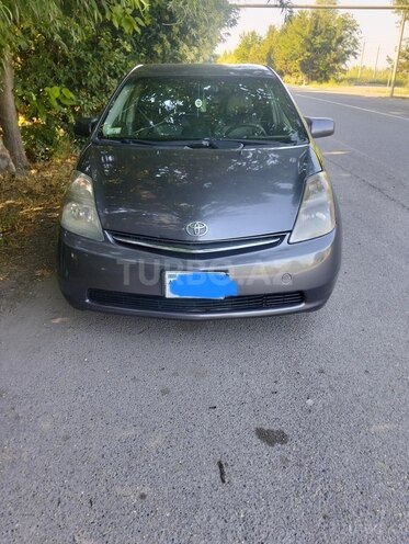 Toyota Prius-13